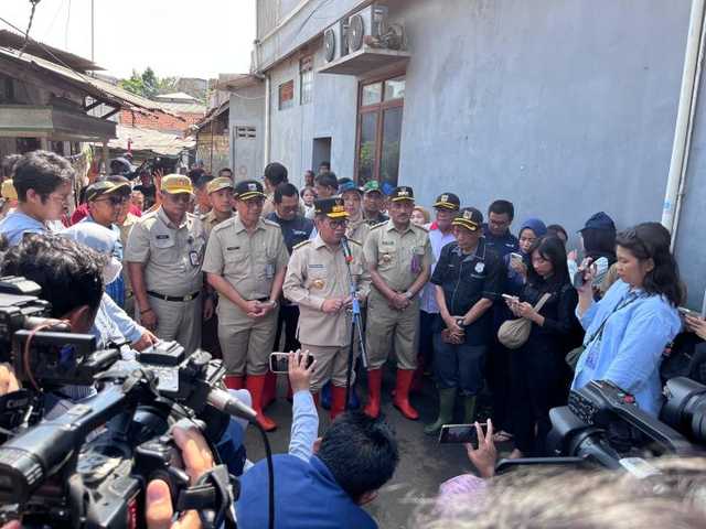 Warga Protes Bau Sampah, Pramono Anung Setop Sementara RDF Rorotan