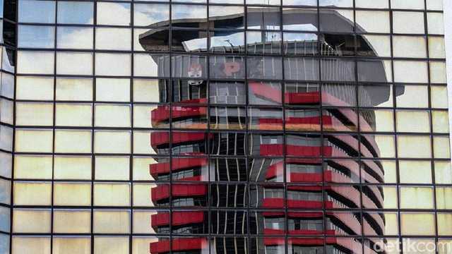 KPK Tahan Lima Tersangka Baru Korupsi Dana PEN Situbondo