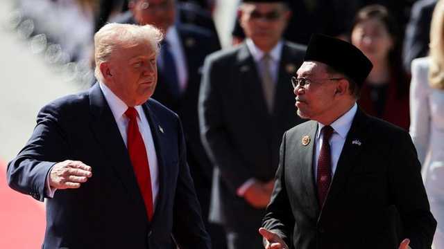 Anwar Ibrahim Canda ke Trump: "Saya Dipenjara, Anda Hampir!"