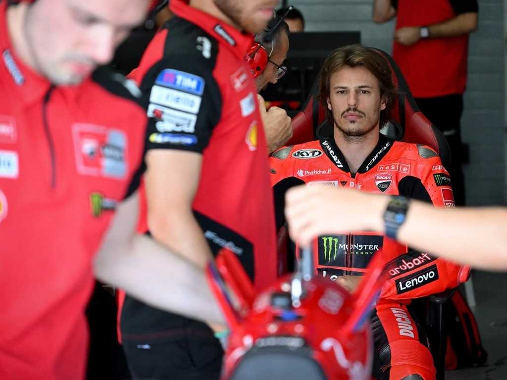 Search image article