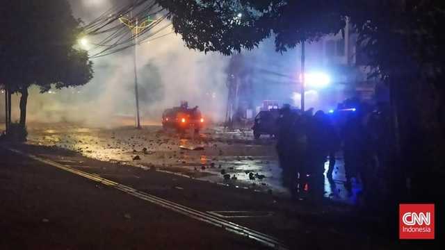 Search image article