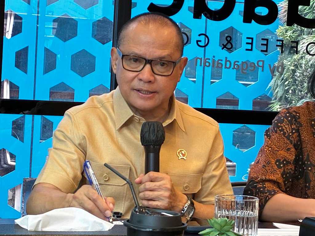 Pemerintah Pulangkan 110 WNI Korban Online Scam di Kamboja