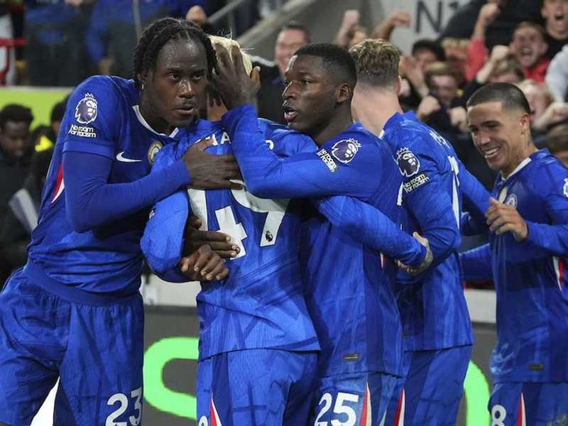 Kemenangan Chelsea buyar di menit akhir, Enzo Maresca sebut 'dosa besar' timnya