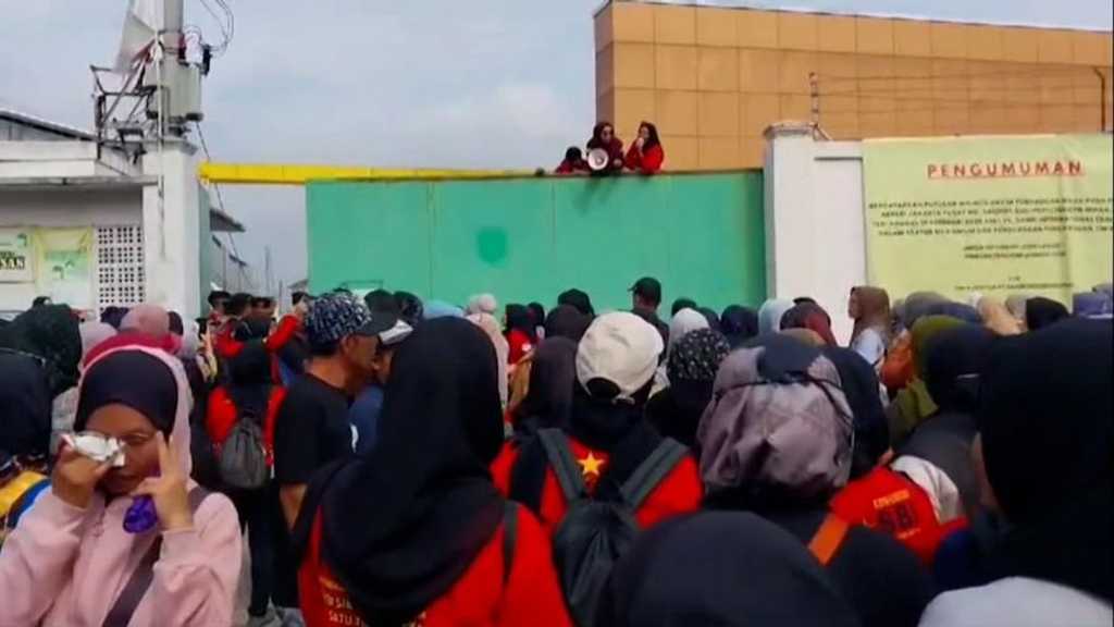 Pabrik Bulu Mata Terbesar RI Tutup Mendadak, 1.500 Pekerja Terlantar