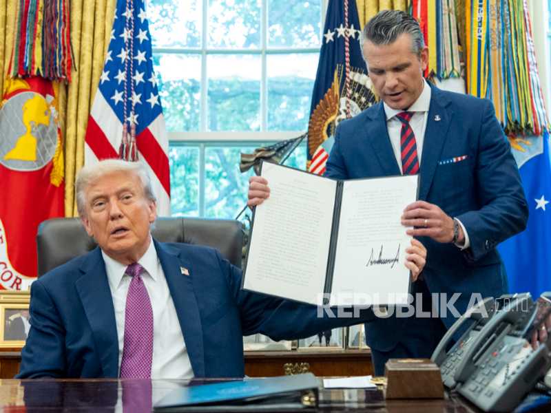 Trump Resmi Ubah Departemen Pertahanan Jadi Departemen Perang, Sinyal Agresif AS?