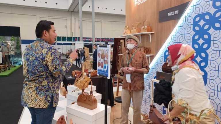 Search image article