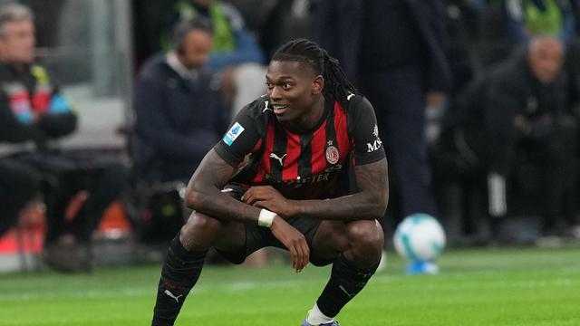 Rafael Leao: Potensi Besar, Gol Stagnan di Milan, Allegri Tetap Percaya