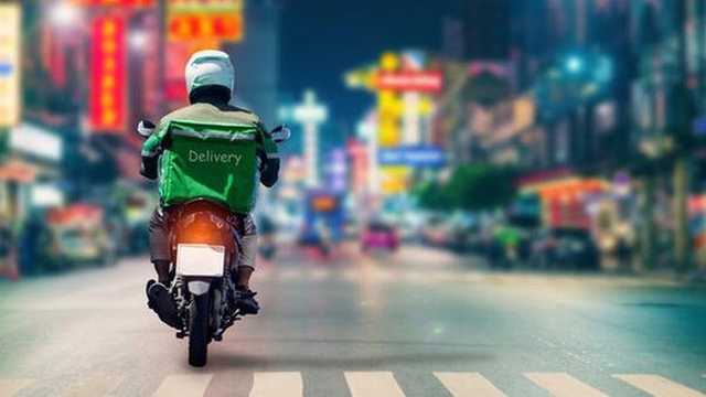 Aturan Khusus Ojol: Pengemudi Harap Potongan Aplikasi Maksimal 10%