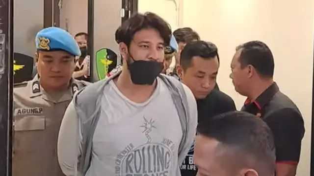 Search image article