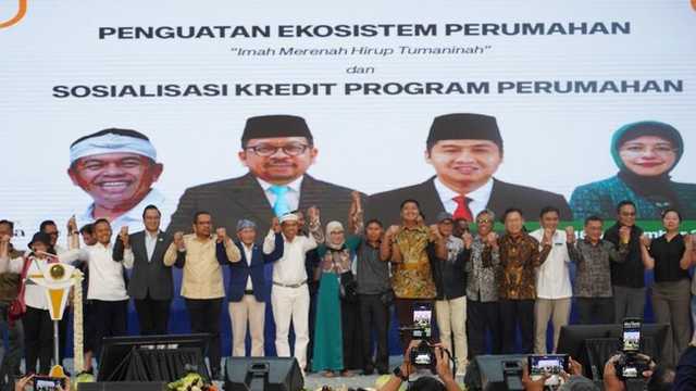Pemprov Jabar dan bank bjb luncurkan "Imah Merenah Hirup Tumaninah" untuk akses rumah