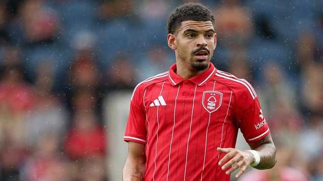 Nottingham Forest Frustrasi Berat: Dua Gol MU dari Tendangan Sudut Bikin Menyesal