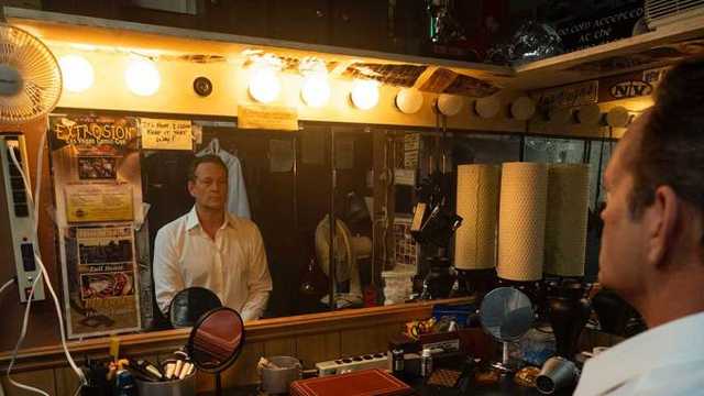 Vince Vaughn debut menyanyi, Al Pacino jadi sosok berbahaya di 'Easy's Waltz'
