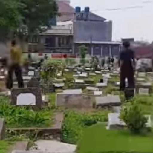 Video Tawuran Remaja Bersenjata Celurit di Jatinegara Gegerkan Warga