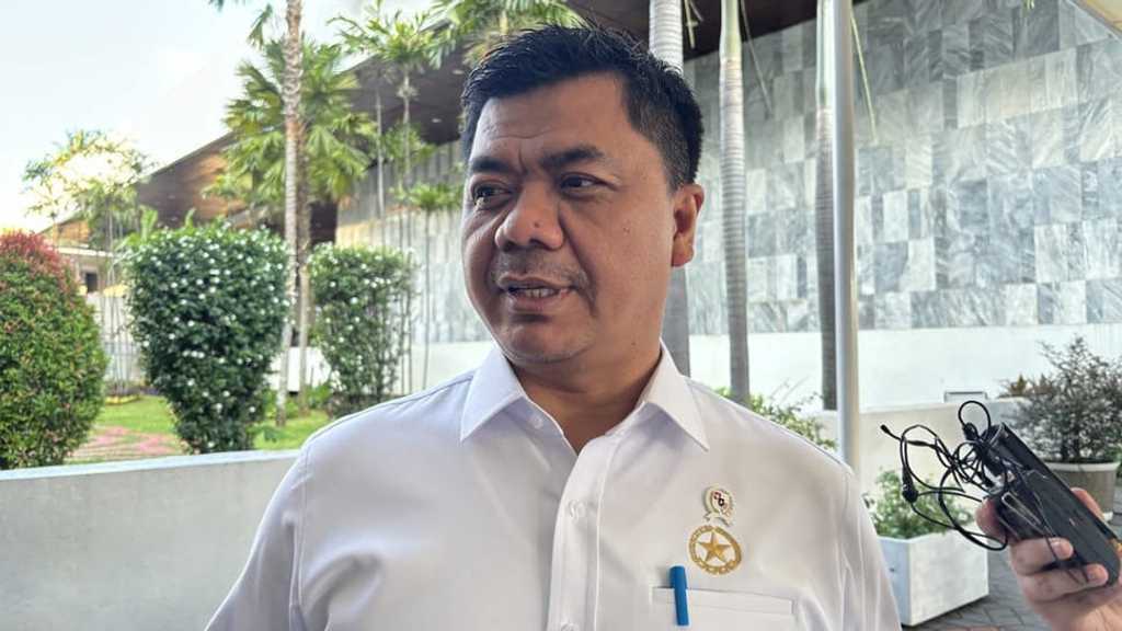 Wamensesneg Luruskan Prabowo: Demo Cukup Pemberitahuan, Bukan Izin Ketat!