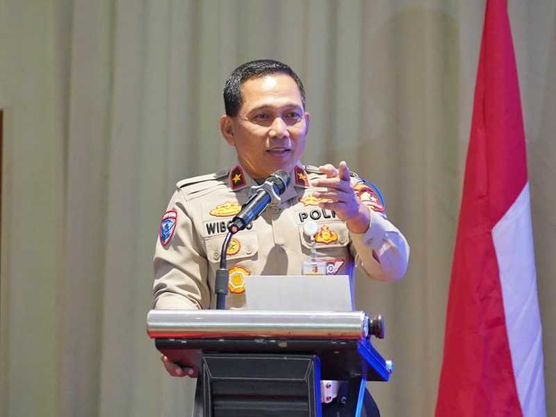 Search image article