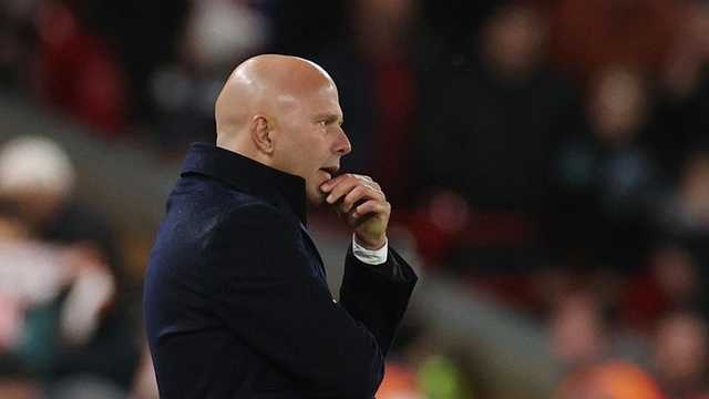 Steven Gerrard: Tuntutan Pecat Arne Slot di Liverpool Omong Kosong!