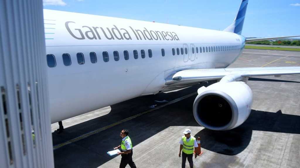 Mufti Anam minta direksi Garuda mundur, bahkan usul bubarkan maskapai