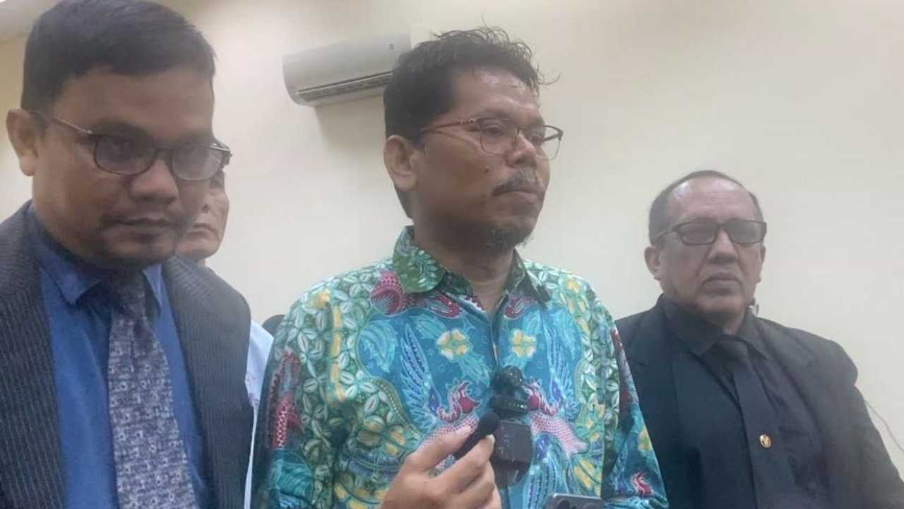 Sengketa Ijazah Jokowi: Pemohon Minta KPU Dihadirkan di Sidang