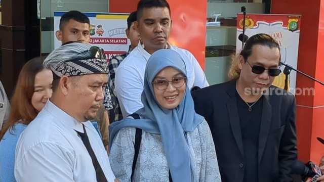 Ayu Chairun Nurisa Diperiksa Polisi, Ungkap Ancaman Karyawan Ashanty