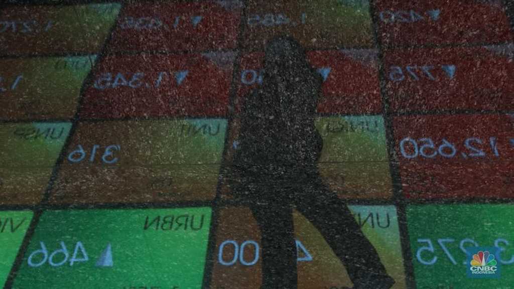 IHSG Tembus Rekor Tertinggi 8.025, Didorong Pemangkasan Suku Bunga BI