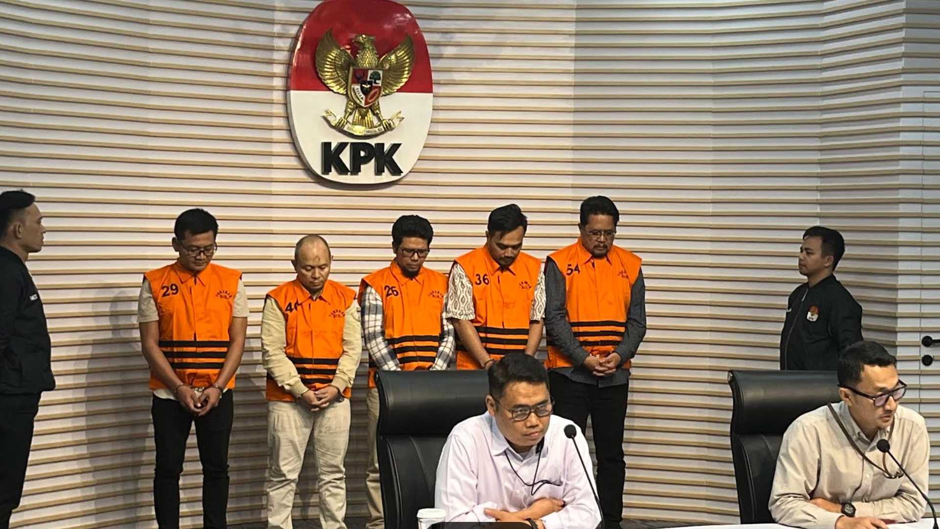 Search image article