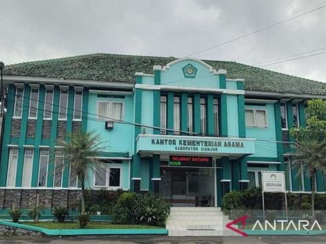 Kuota Haji Cianjur Anjlok Drastis, Waktu Tunggu Melonjak 25 Tahun