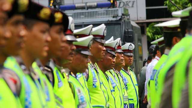 Search image article