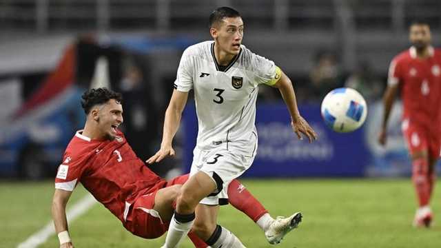 Jay Idzes Tatap Laga Krusial Timnas Indonesia Lawan Arab Saudi & Irak