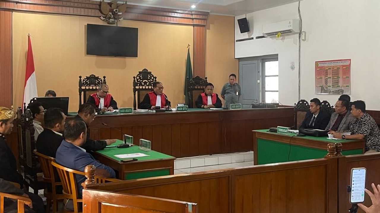 Sidang gugatan CLS ijazah Jokowi ditunda karena Polri absen
