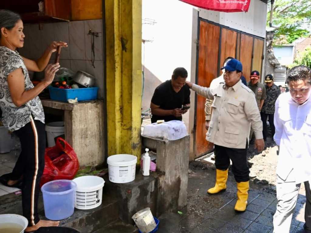 Prabowo tinjau banjir di Badung Bali, pastikan bantuan dan penanganan cepat