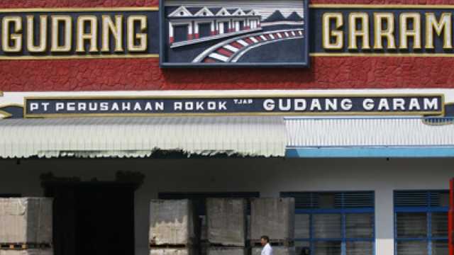 PHK Ratusan Karyawan Gudang Garam Viral, KSPI Desak Pemerintah Selamatkan Industri Rokok