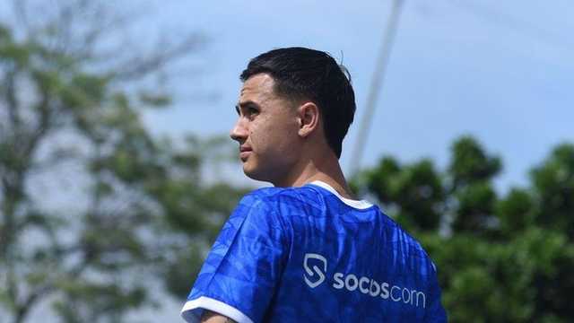 Thom Haye & Eliano Reijnders Siap Debut Lawan Persebaya, Persib Makin Kuat!