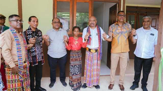 Search image article