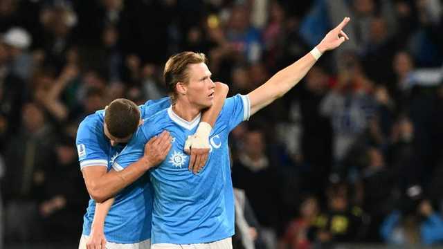 Napoli Hajar Inter 3-1, Kembali Puncaki Klasemen Liga Italia