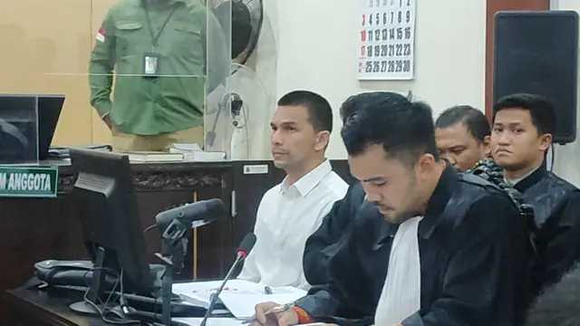 Aktor Jonathan Frizzy: Sidang Vonis Ditunda, Hakim Butuh Pertimbangan