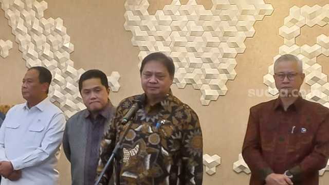 IHSG Anjlok Parah, Airlangga Hartarto Desak Investor Pahami Kondisi Dalam Negeri