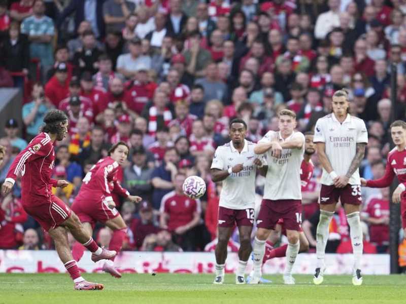 Michael Owen Bongkar Blunder Fatal Pagar Betis Arsenal Lawan Liverpool