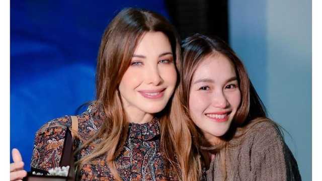 Ayu Ting Ting Duet Bareng Nancy Ajram, Akui Gugup Sampai Nge-blank