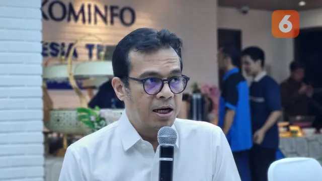 Wamenkomdigi kaji aturan satu orang satu akun media sosial
