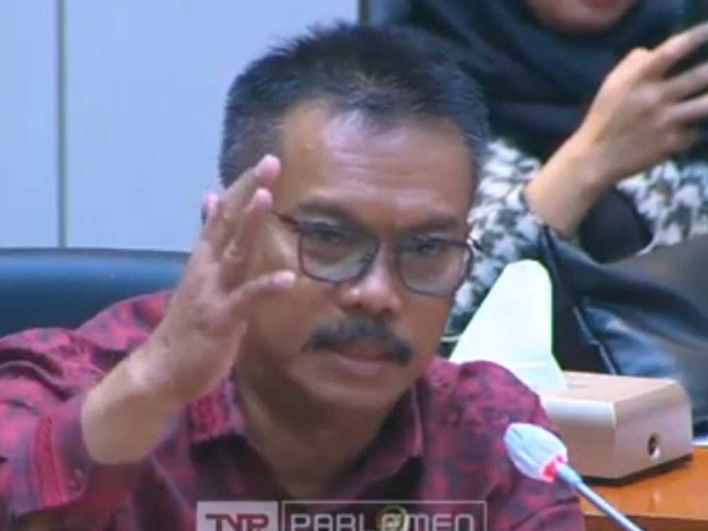DPR: Pengawasan Badan Gizi Nasional atas Program Makan Bergizi Gratis 
Belum Maksimal, Picu Keracunan Berulang