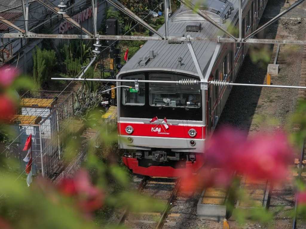 KAI Commuter Tutup KRL Rangkasbitung Tanah Abang-Palmerah Imbas Aksi Massa Hari Ini