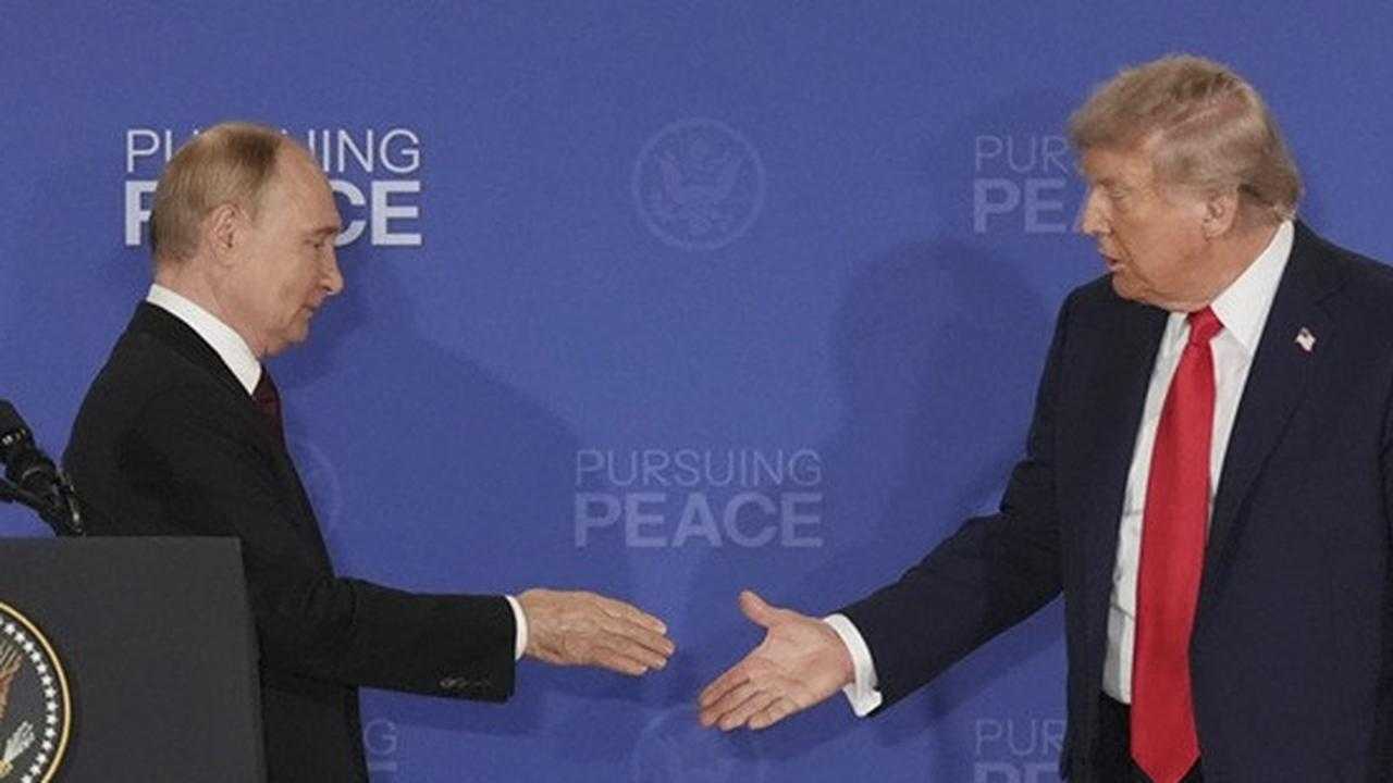 Perang Dingin Nuklir Memanas: Putin Perintahkan Kajian Uji Coba Atom, Balas Sinyal Trump