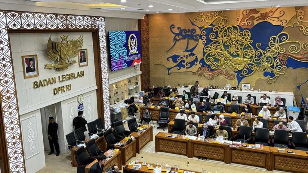 Rapat Baleg DPR memanas, Komisi II protes soal revisi UU Pemilu