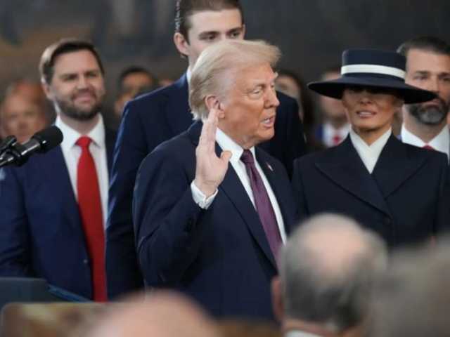 Trump Tolak Maju Pilpres 2028, Konstitusi AS Jadi Penghalang