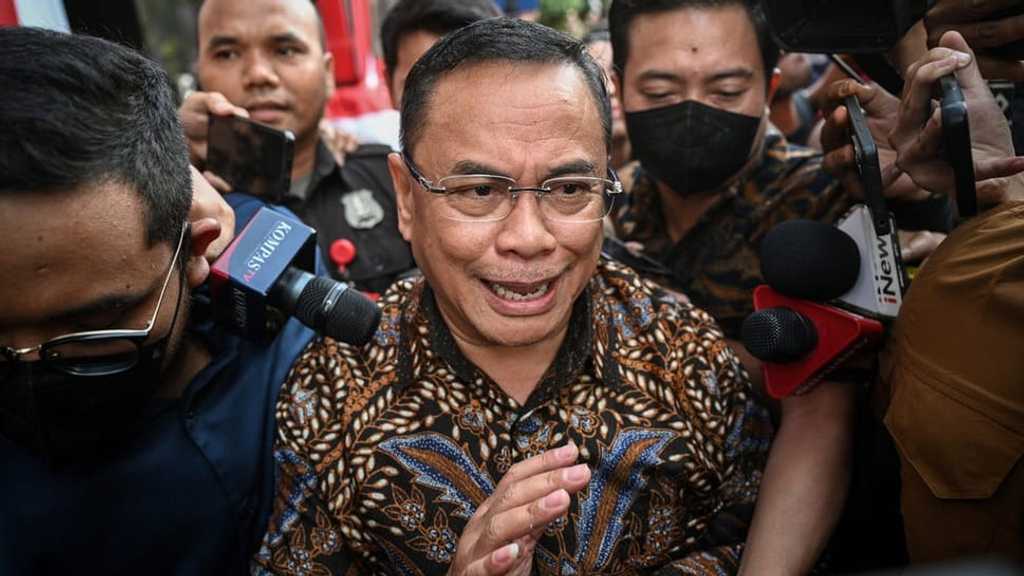 Search image article