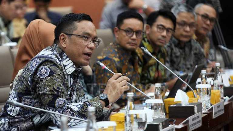 Dirut Pertamina: Tak ada monopoli, pemerintah siapkan skema baru atasi kelangkaan BBM