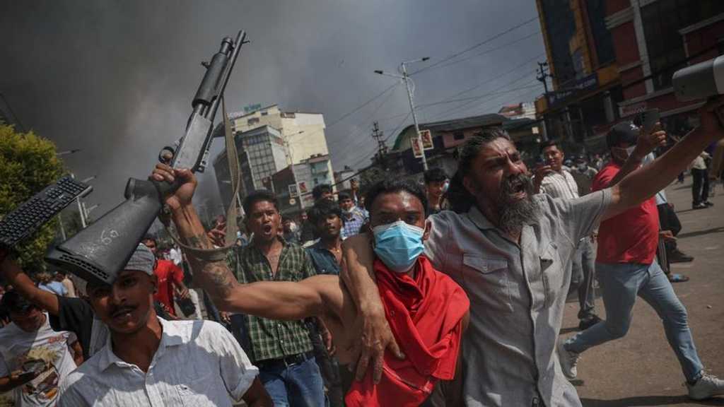 Nepal Mencekam! Pemerintahan Kolaps Dihantam Demo, Medsos & Flexing Pejabat Jadi Pemicu
