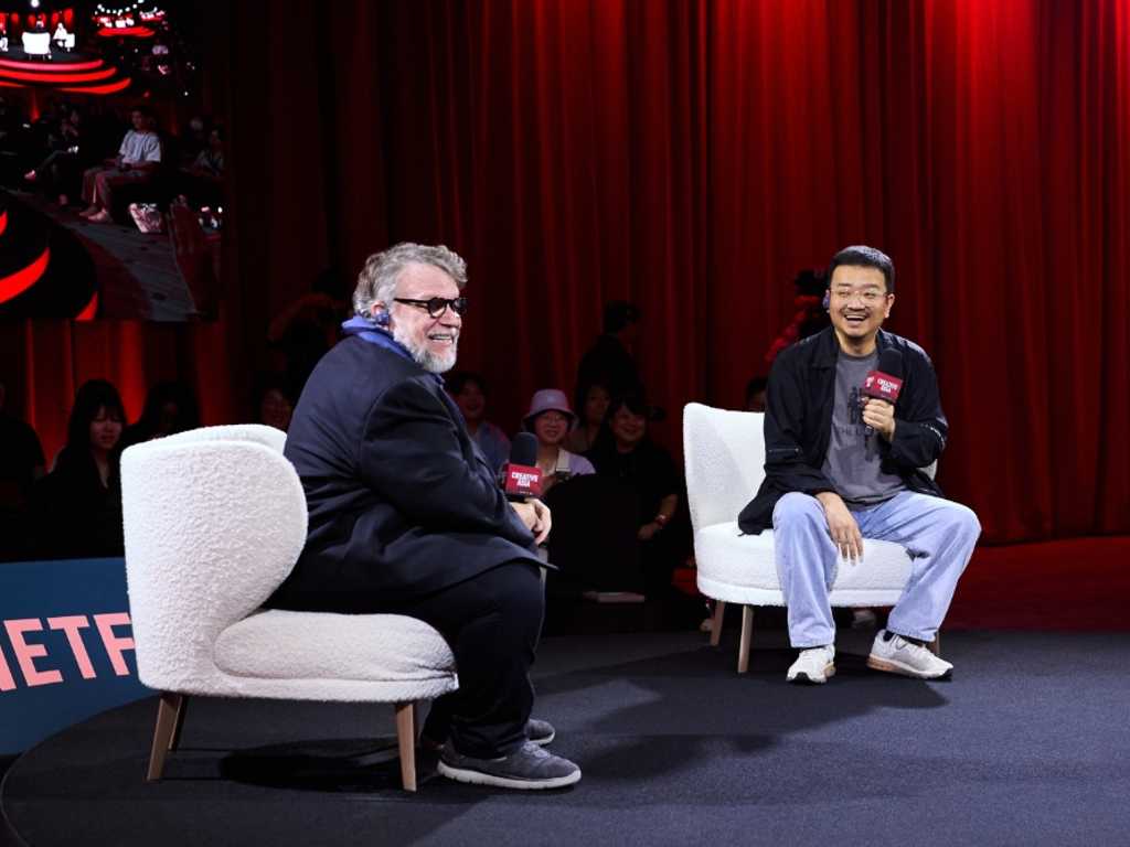 Guillermo del Toro dan Yeon Sang-ho bahas proses kreatif, pengaruh animasi Jepang