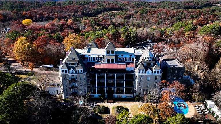 Sensasi Menginap: Hotel Berhantu di AS Jadi Destinasi Favorit Wisatawan