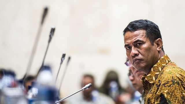 Search image article